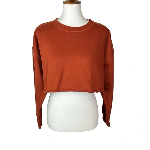 WEWOREWHAT Rust Cropped Sweatshirt Long Sleeve Raw Hem Pullover M - Picture 2 of 8